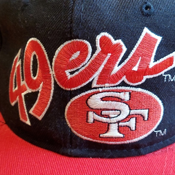 sports specialties Other - Vintage san Francisco 49ers fitted cap